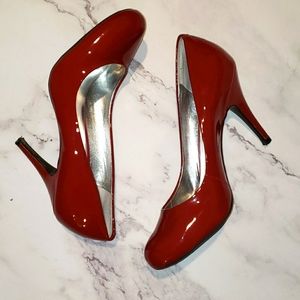 Jessica Simpson Fall Red Pumps